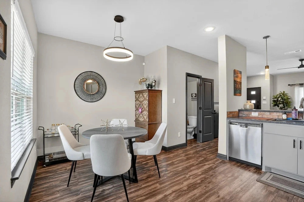 2br Condo In College Station