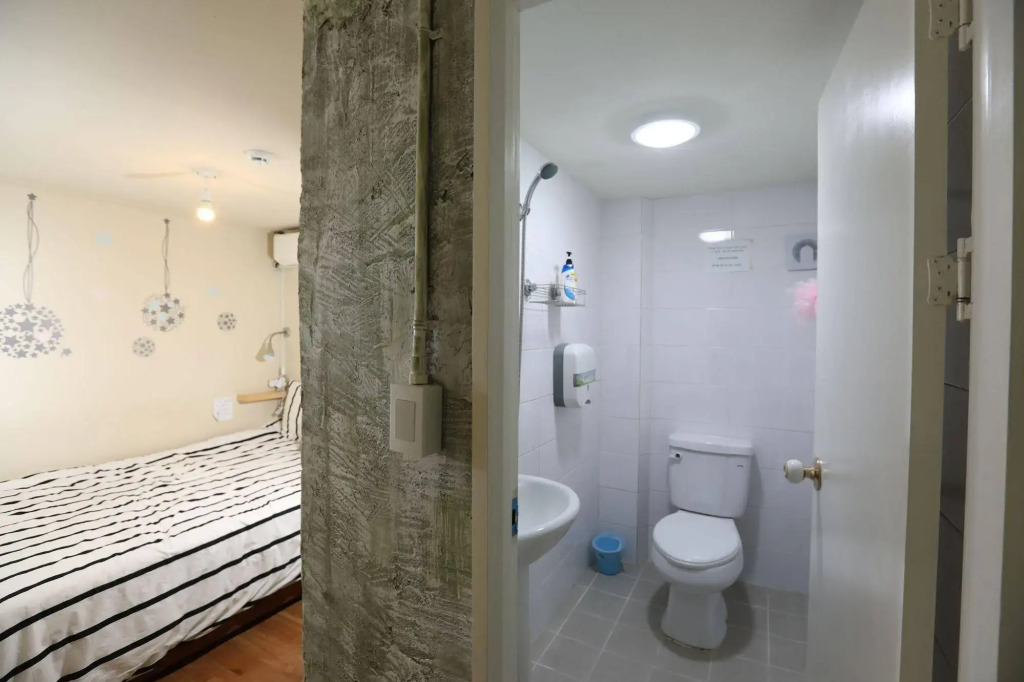 SISnBRO Guesthouse
