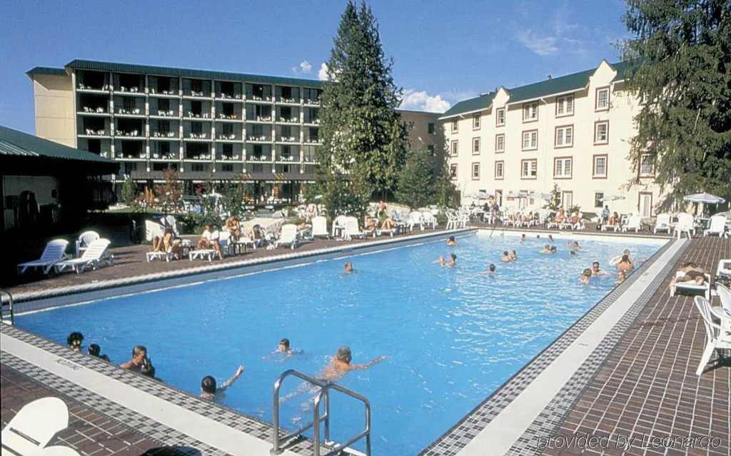 Harrison Hot Springs Resort & Spa