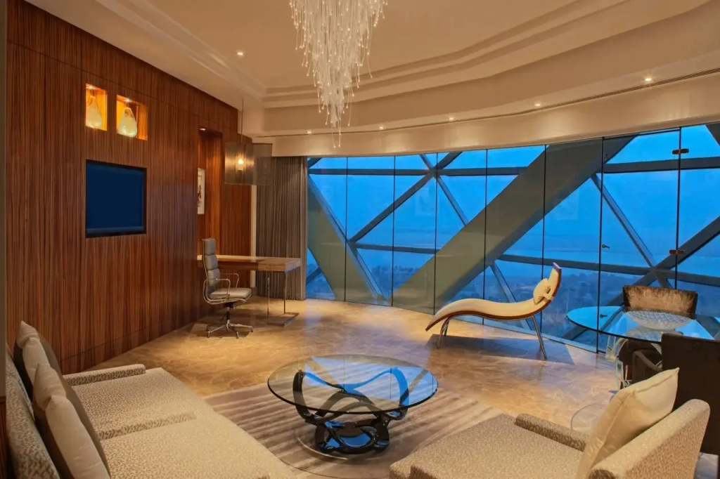 Andaz Capital Gate Abu Dhabi, By Hyatt