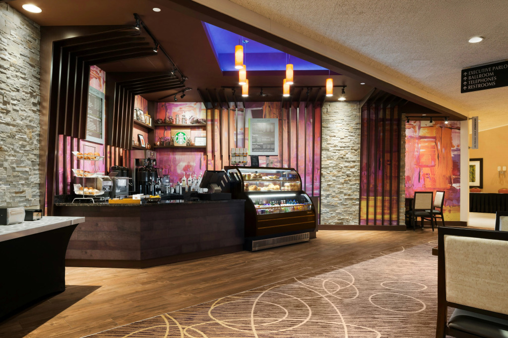 DoubleTree by Hilton Hotel & Executive Meeting Center Somerset