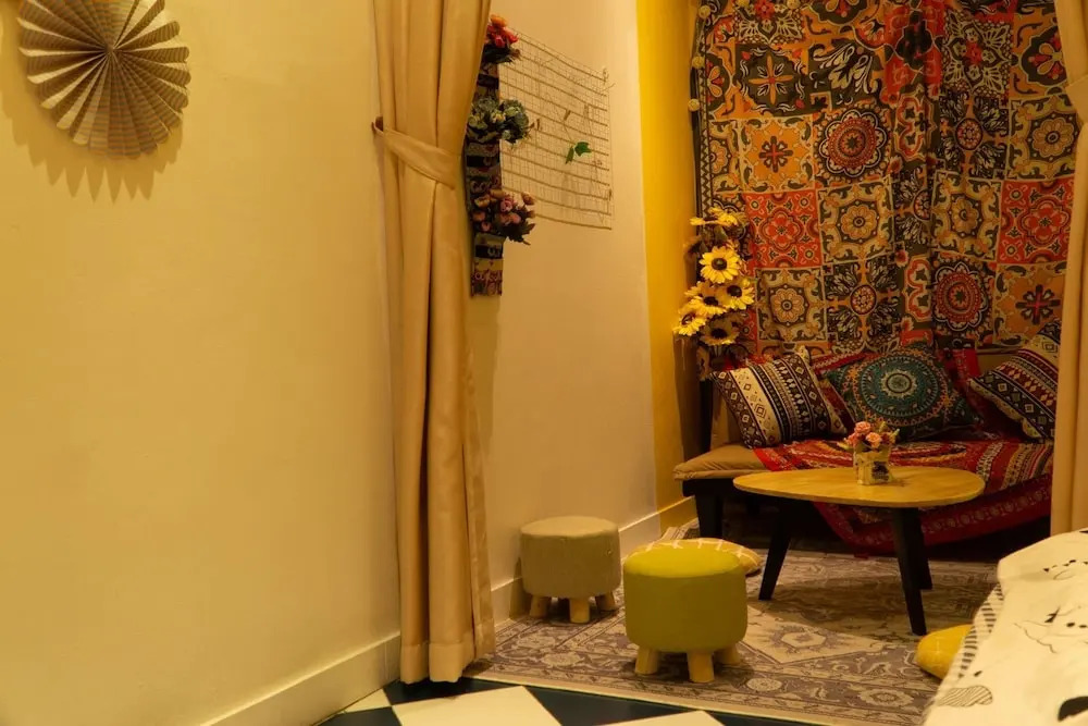 Domus Homestay - Peaceful But Equally Elegant Near old Quarter