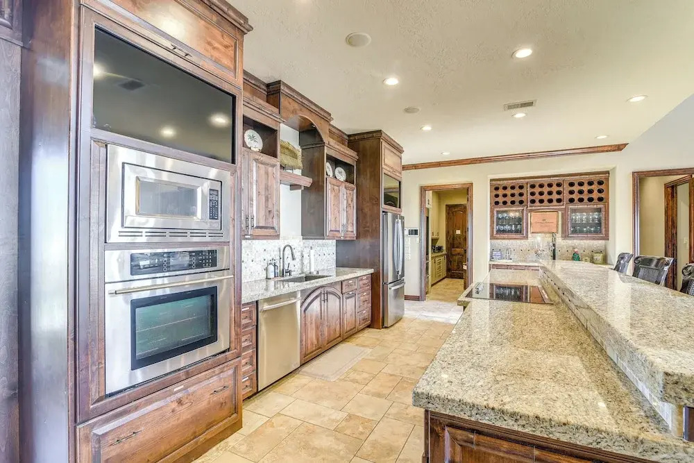 Beachfront Group Getaway on Bolivar Peninsula