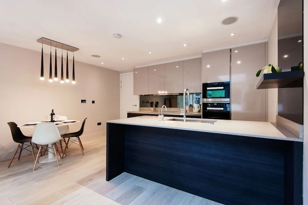 Homely And Chic 2 Bed Apartment