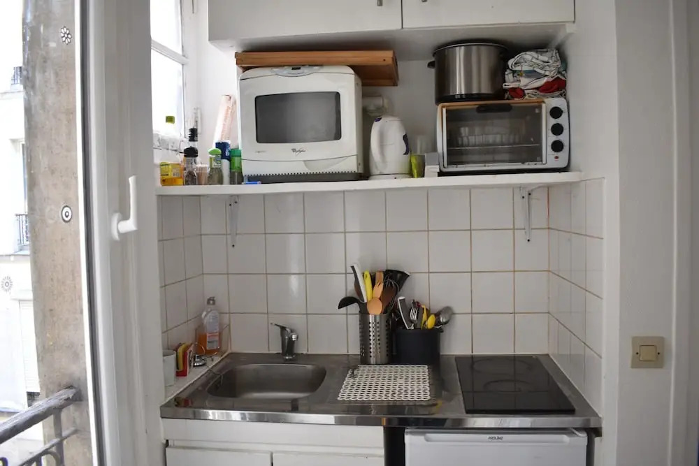 Parisian 1 Bedroom Apartment In The 18th