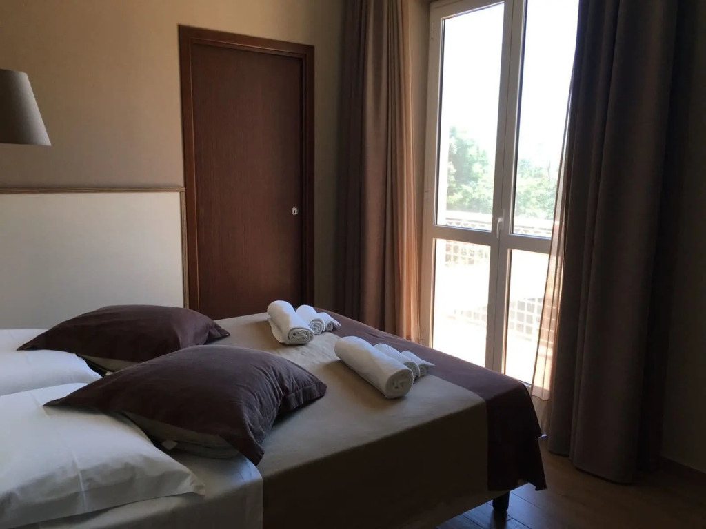 60Quattro bedrooms