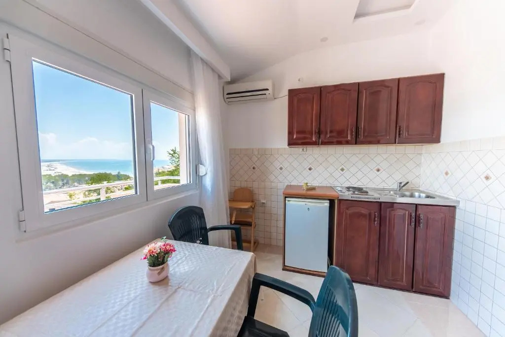 Apartments Villa Egzon