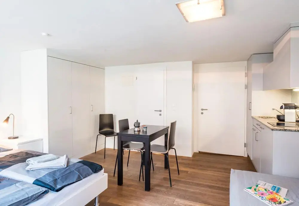 ZH Schmidgasse I - Hitrental Apartment