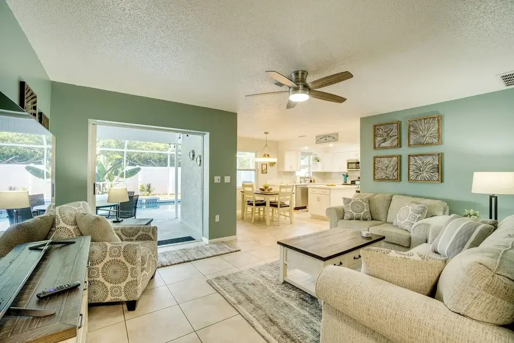3 Mi to Manasota Key: Stylish Single-story Home!