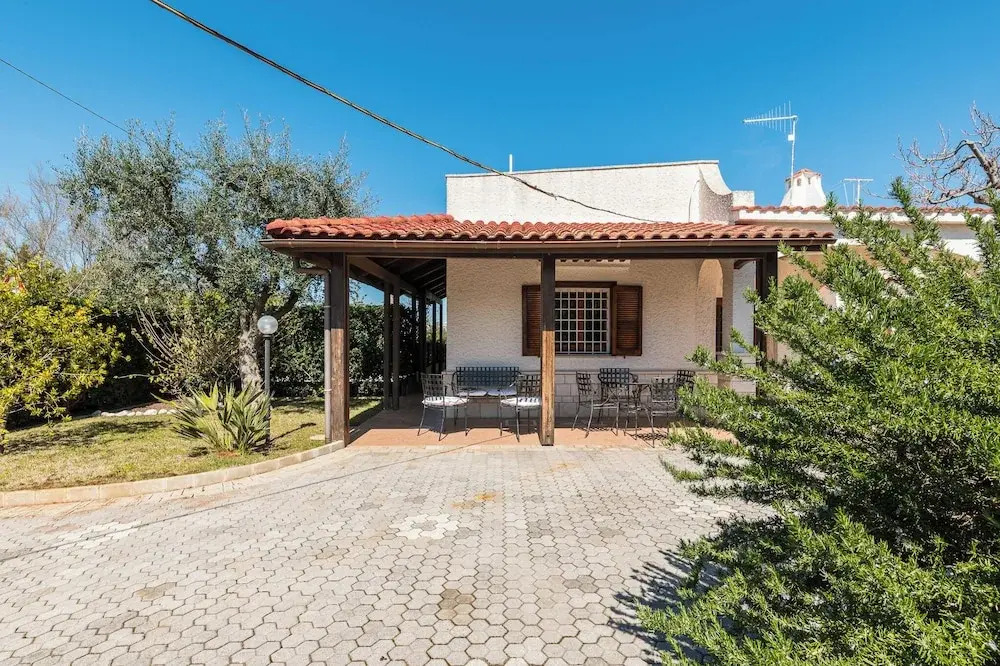 Villetta Bartucci con giardino