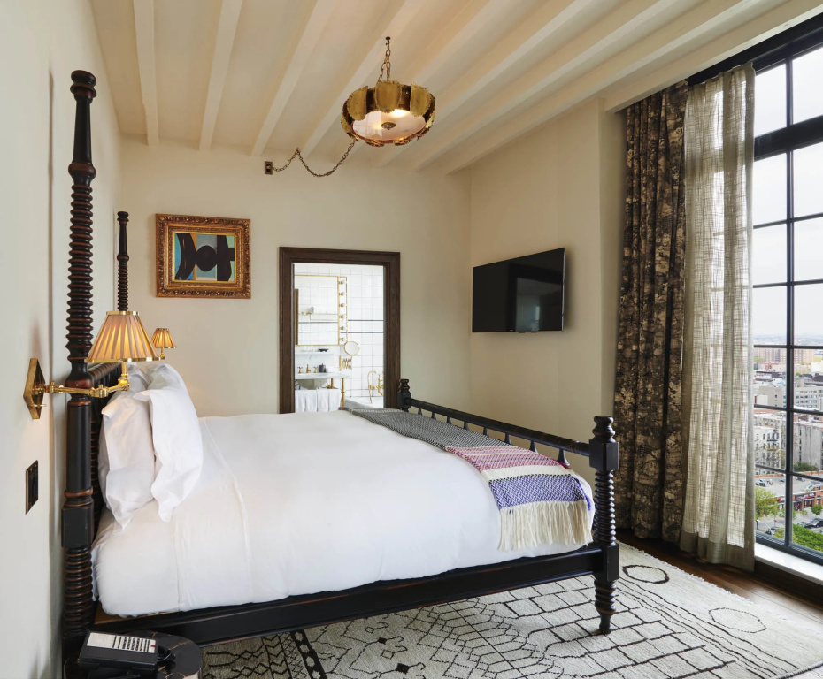 The Ludlow Hotel