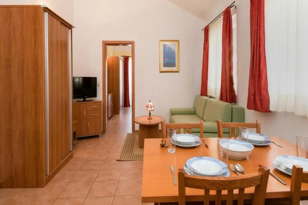 Sara Apartments Baska Voda