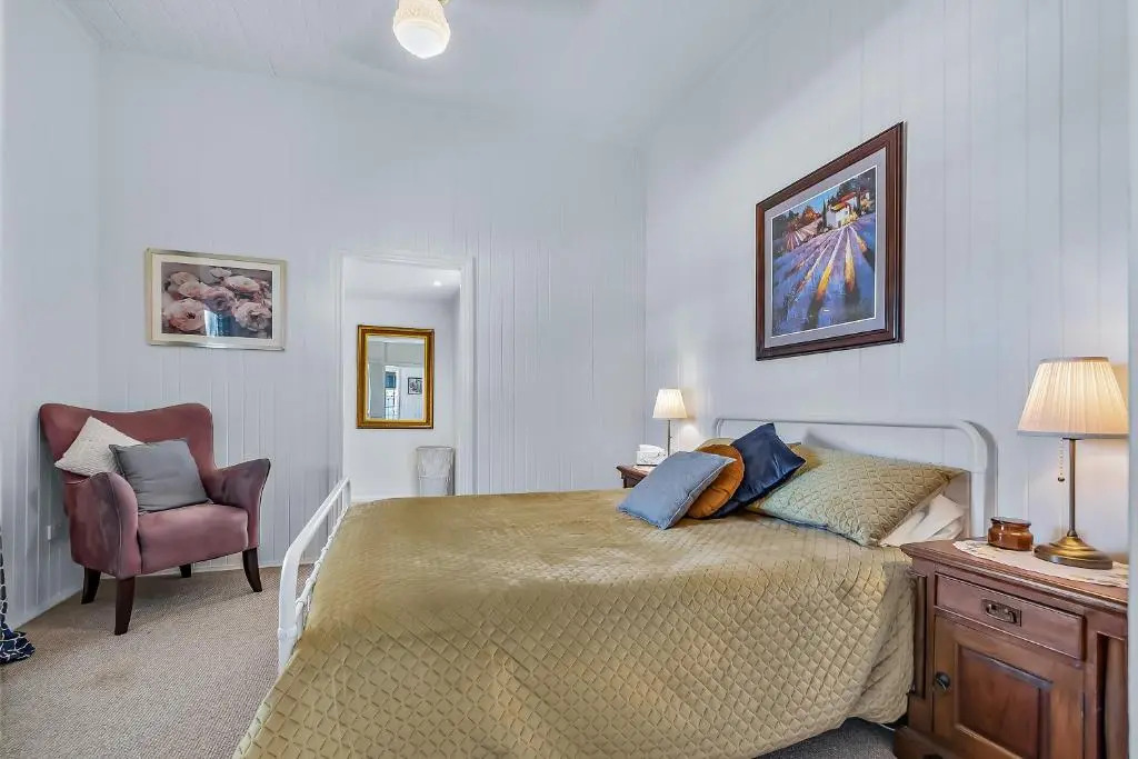 Addisons Stanthorpe with hot tub