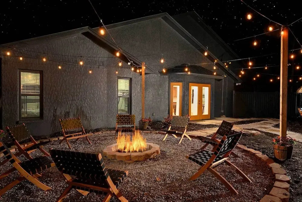 Outdoor Oasis! Group Getaway w/ Pool in Brandon