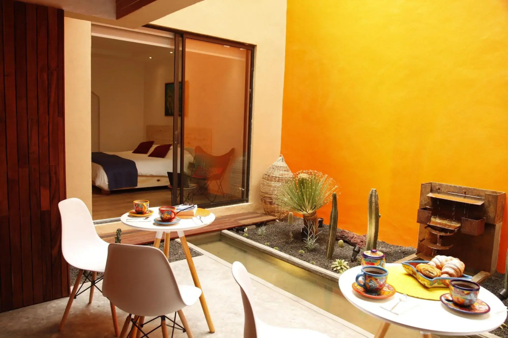 Coyoacan-inn Guesthouse