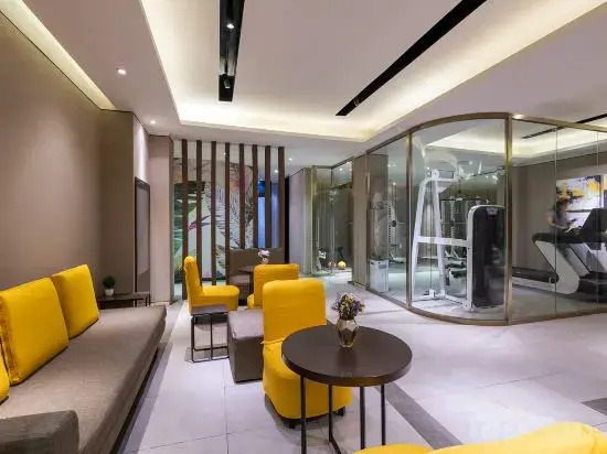 Orange Hotel (Beijing Qianmen Temple of Heaven North Gate, Qiaowan Subway Station Branch)