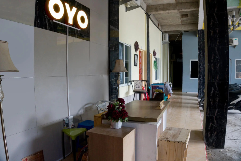 OYO 990 Stadion Residence Syariah