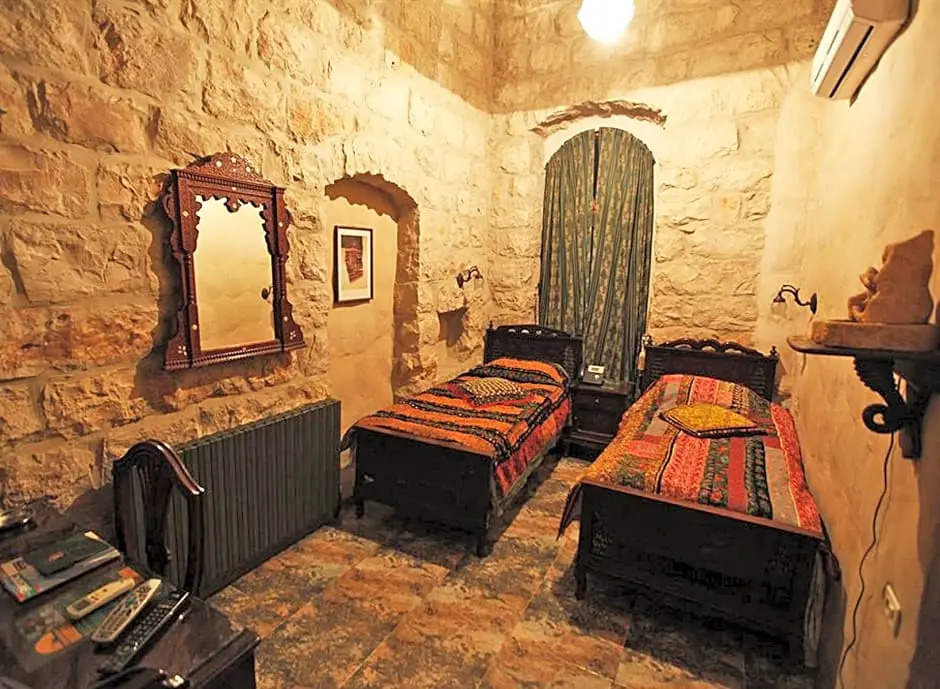 Jerusalem Hotel