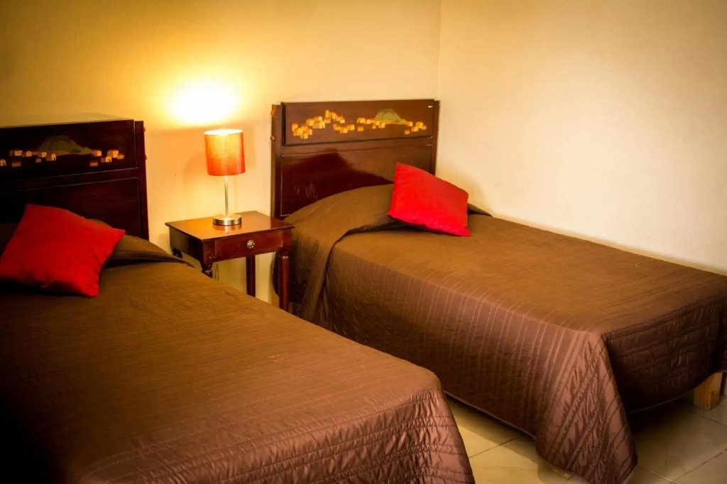 Hotel Aztlan