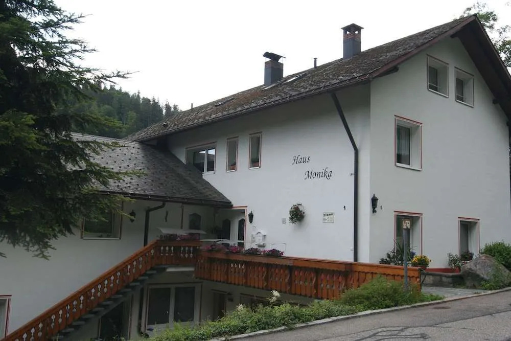 Haus Monika