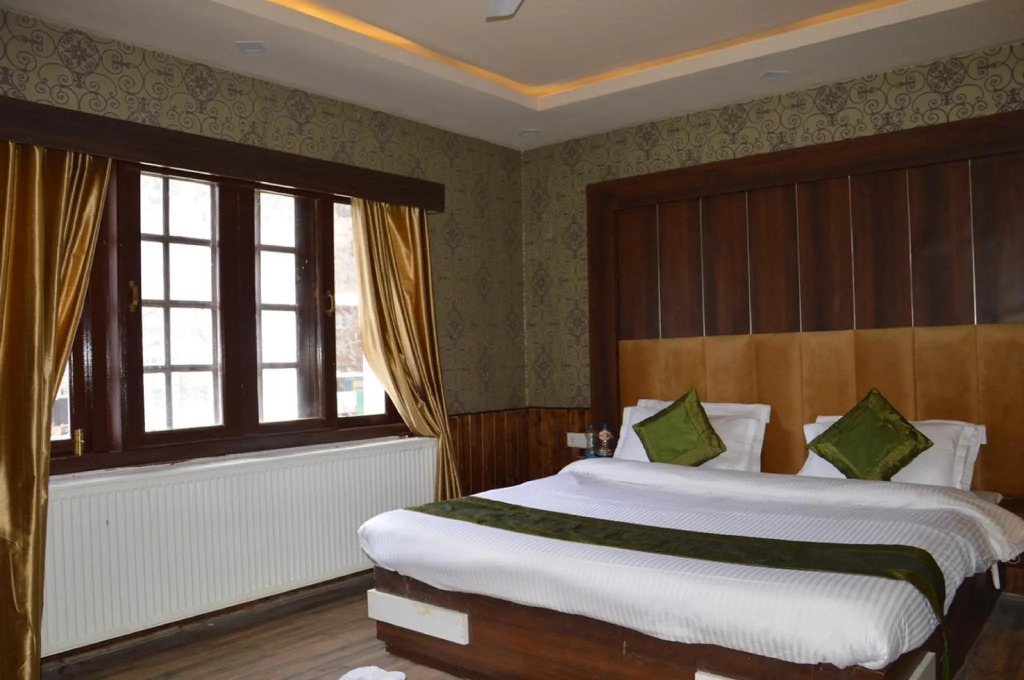 Hotel Outlook - Pahalgam