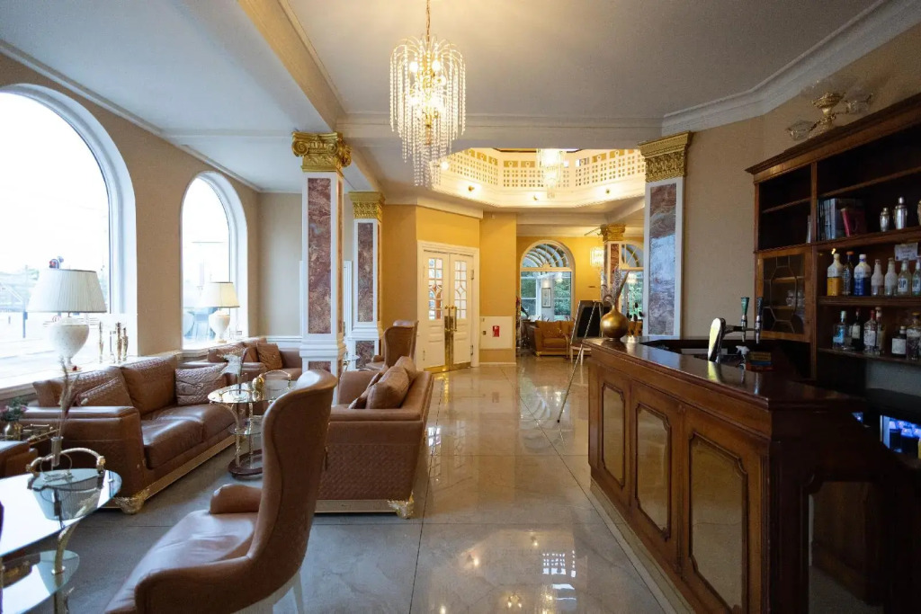 Milling Hotel Plaza