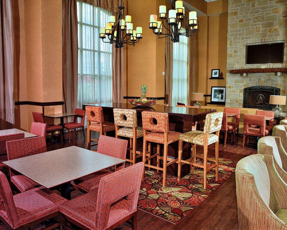 Hampton Inn & Suites Fredericksburg