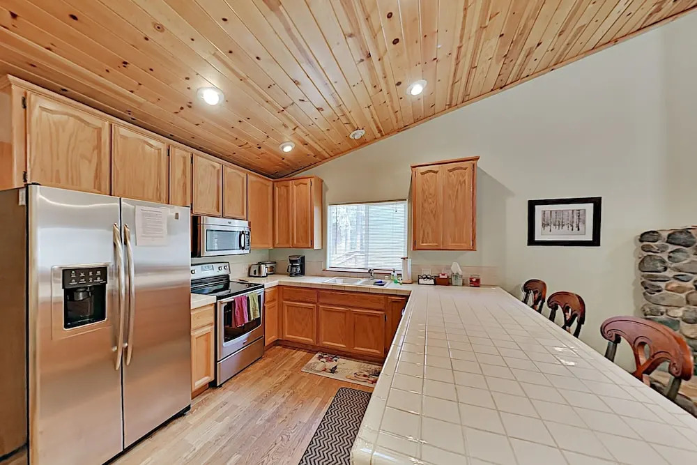 1559nort 3 Bedroom Home
