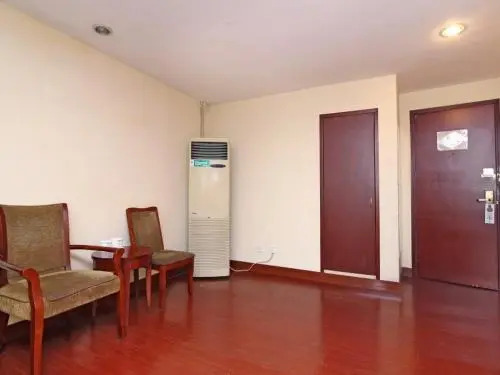 GreenTree Inn Shanghai Changyang Road Business Hotel
