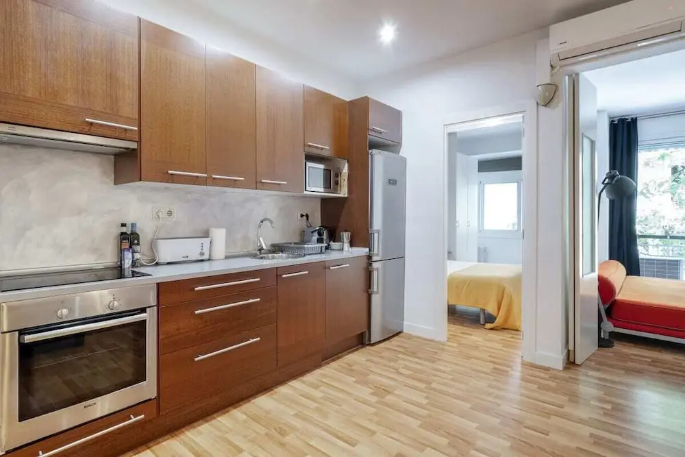 Lovely 1bed Apt W/balcony in Eixample