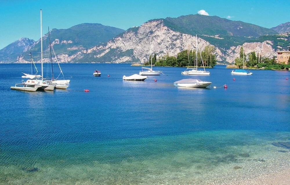 Nice Apartment in Toscolano Maderno With 2 Bedrooms and Wifi