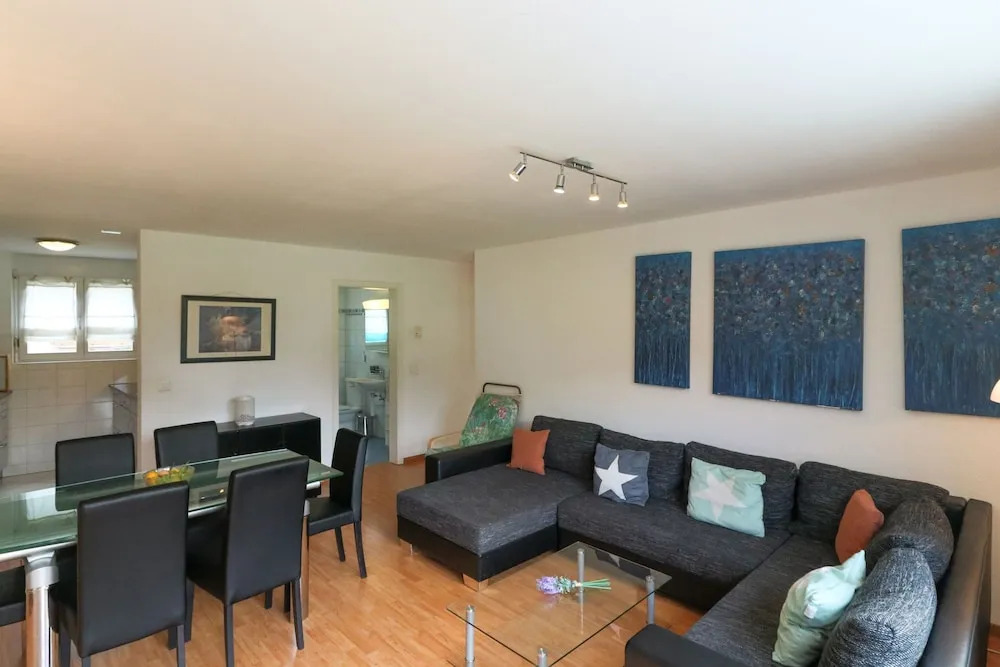 Golf Apartments - Schmid