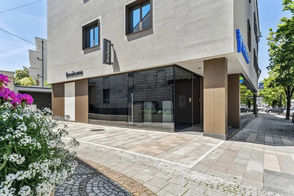 Limehome Bad Hall Hauptplatz