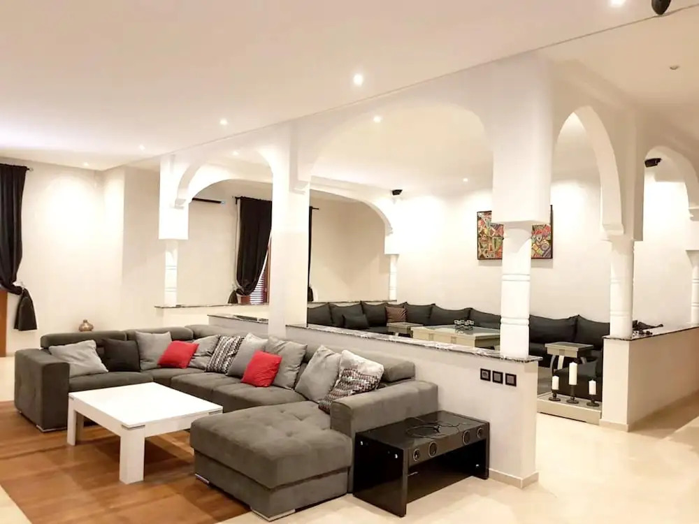 Villa with 4 Bedrooms in Marrakech, with Wonderful Mountain View, Private Pool, Enclosed Garden