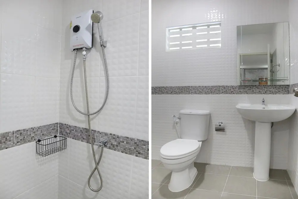 OYO 958 The Airport Residence