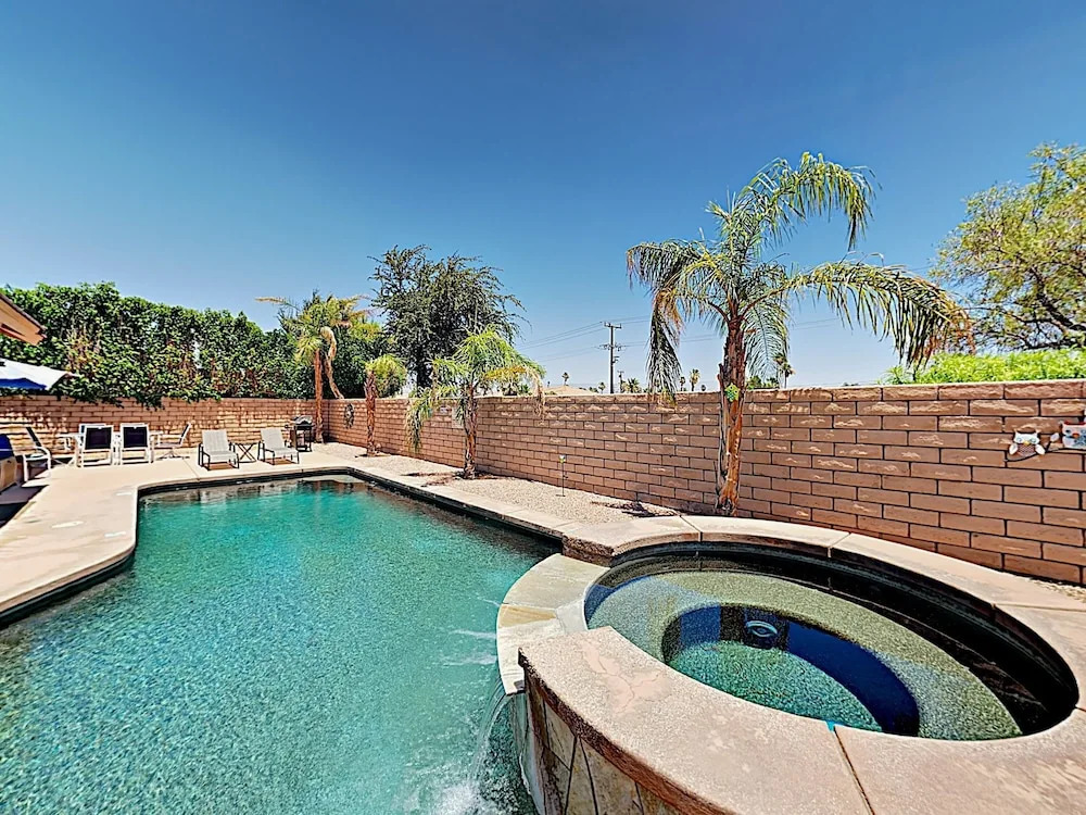2112 Palm Springs - 2 Br Home