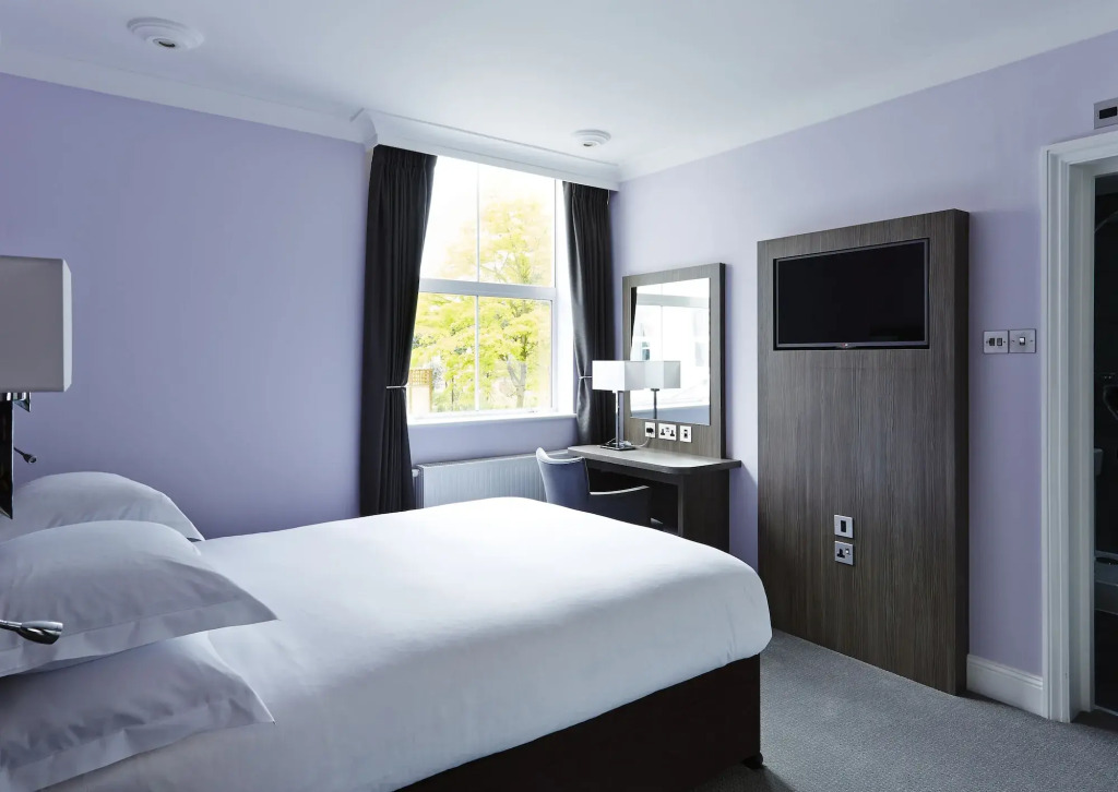 Bromley Court Hotel London