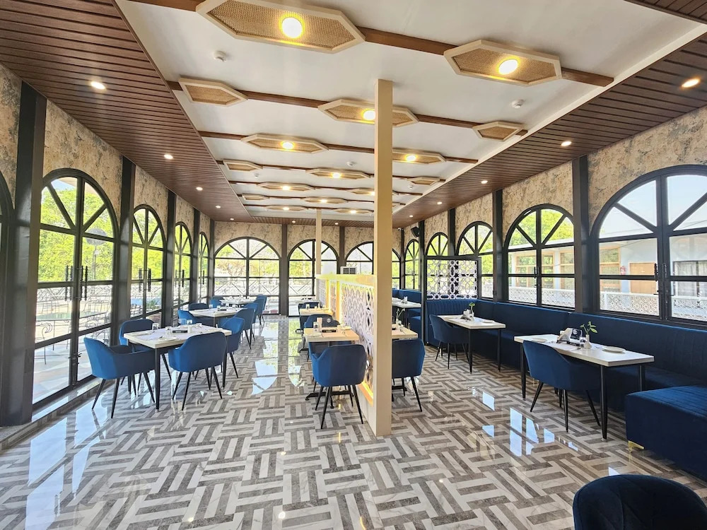 Hotel The Bundela - Khajuraho, Madhya Pradesh