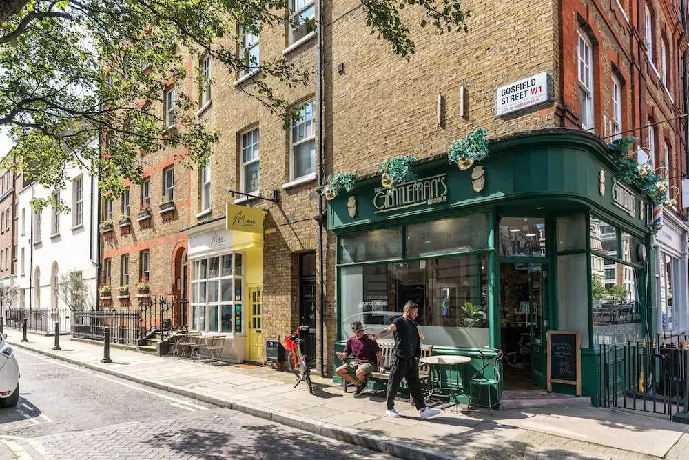 Styled 2Bed2Bath Duplex + Patio near Oxford Circus
