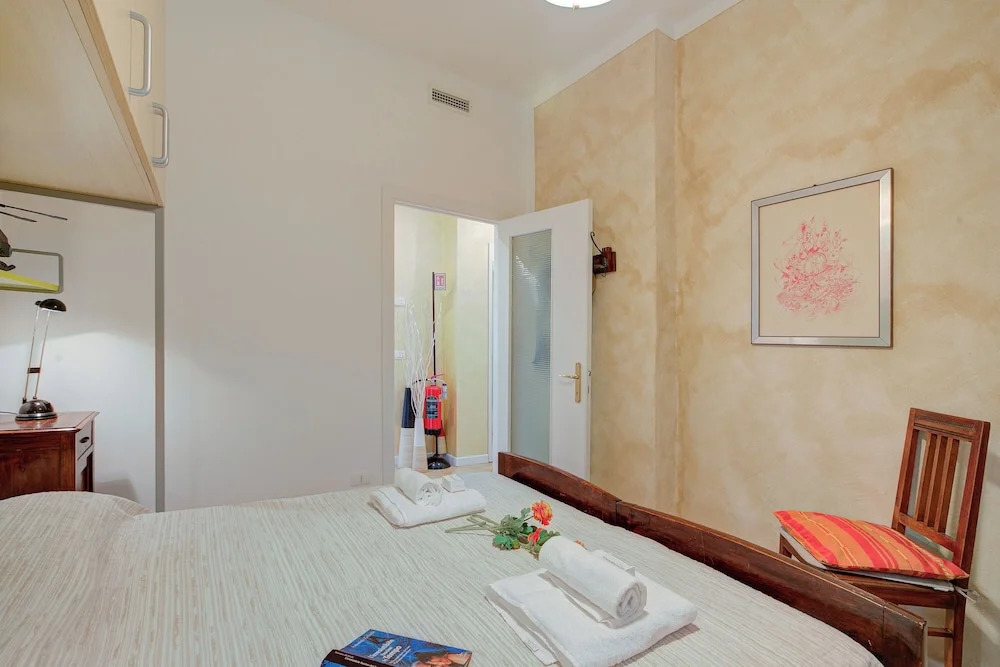 Ambra Lakeside Retreat&view / Terrace
