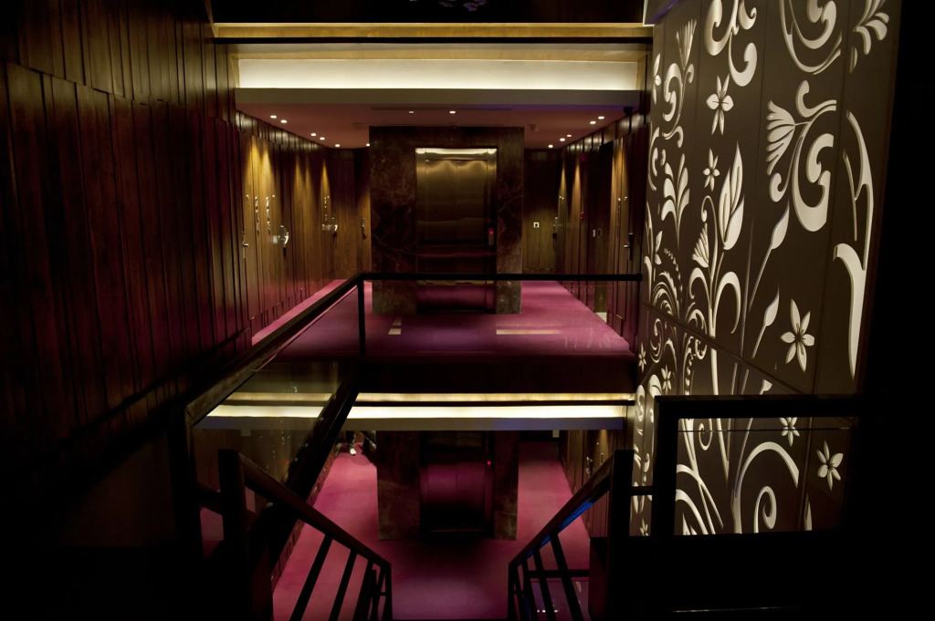Maya Hotel