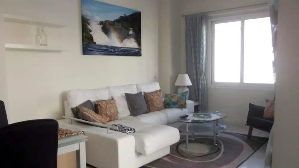 Apartment With 2 Bedrooms in Estepona, With Shared Pool and Furnished Terrace - 5 km From the Beach