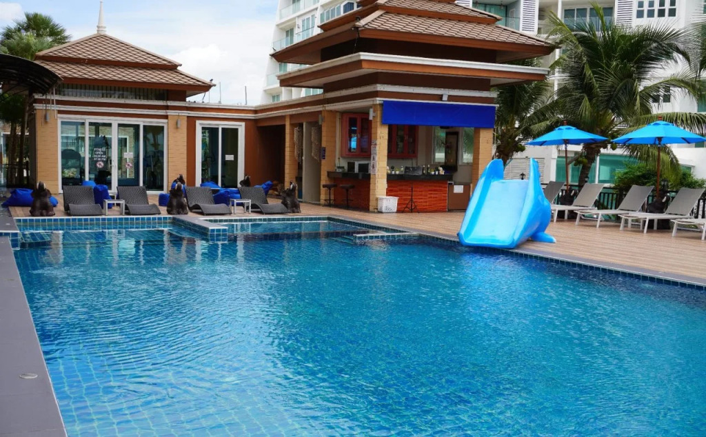 Saisawan Beach Luxury Hotel