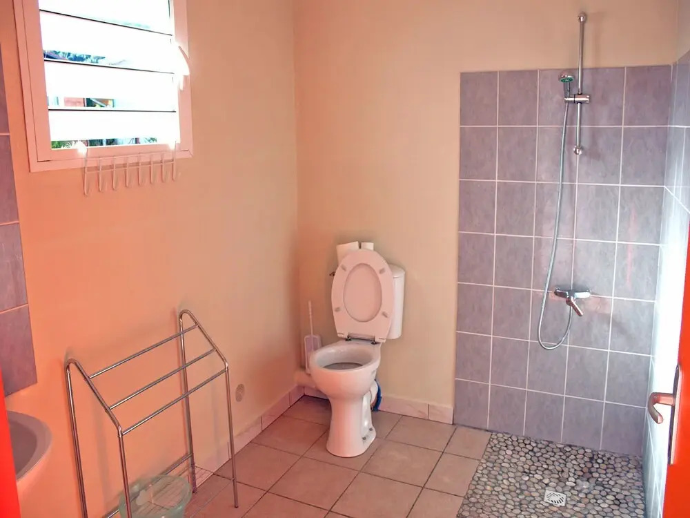 GITE-Hotel LA CAZ DES ORANGERS