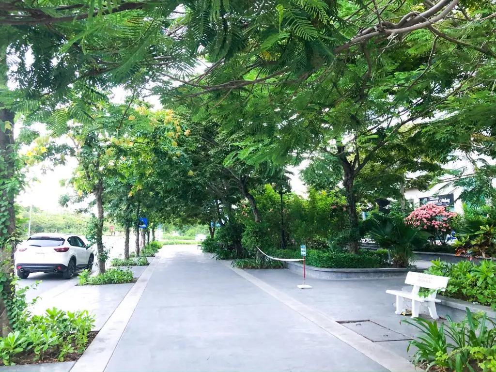 Ecobay Halong 2- Mountain view & near Marina beach