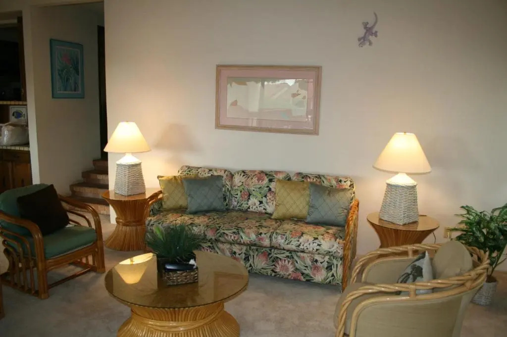 Spacious 1 BR/1 BA Keauhou Gardens condo at Kona Coast Resort