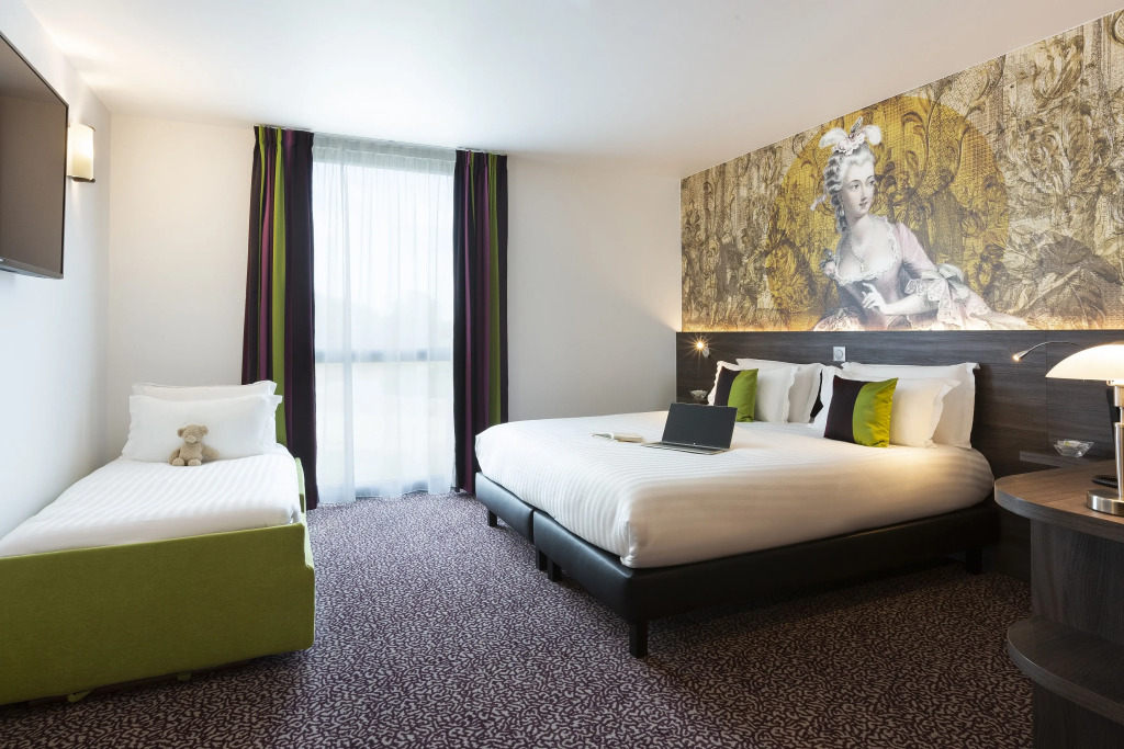 Hôtel Roi Soleil Prestige Plaisir - St Quentin