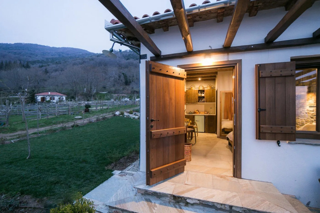 Karaiskos Farm