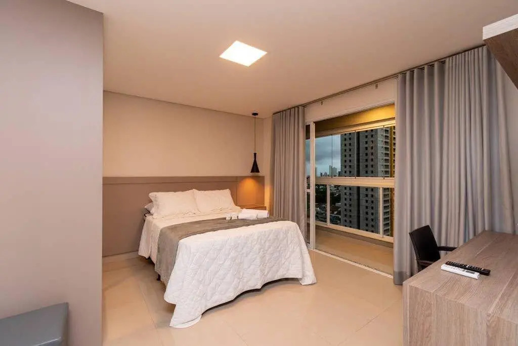 Flat No Setor Bueno Com Varanda  Th1505
