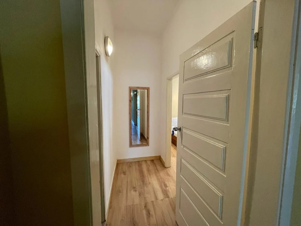 Residencial Avenida Geovanni - Central Sao Tome - Private Bathroom & Solar Backup